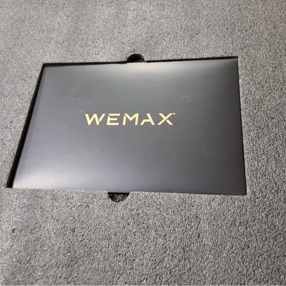 Google 4K WEMAX Android TV Short Throw Projector